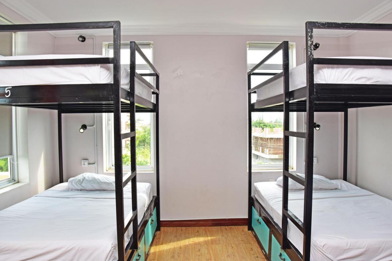 Mad Monkey Hostel Kampot (Adults Only) Bagian luar foto